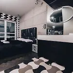 Black Pearl - Amazing View, 130 Sqm *