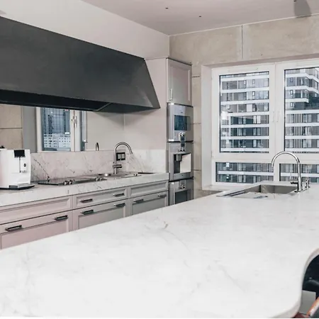 Black Pearl - Amazing View, 130 Sqm