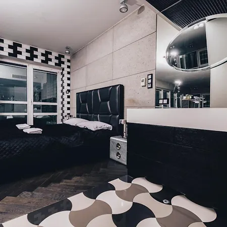 Black Pearl - Amazing View, 130 Sqm *