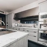 Black Pearl - Amazing View, 130 Sqm