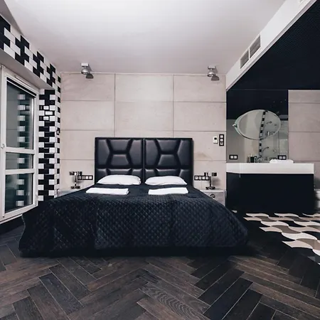 Black Pearl - Amazing View, 130 Sqm * Βαρσοβία