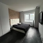 Black Pearl - Amazing View, 130 Sqm *